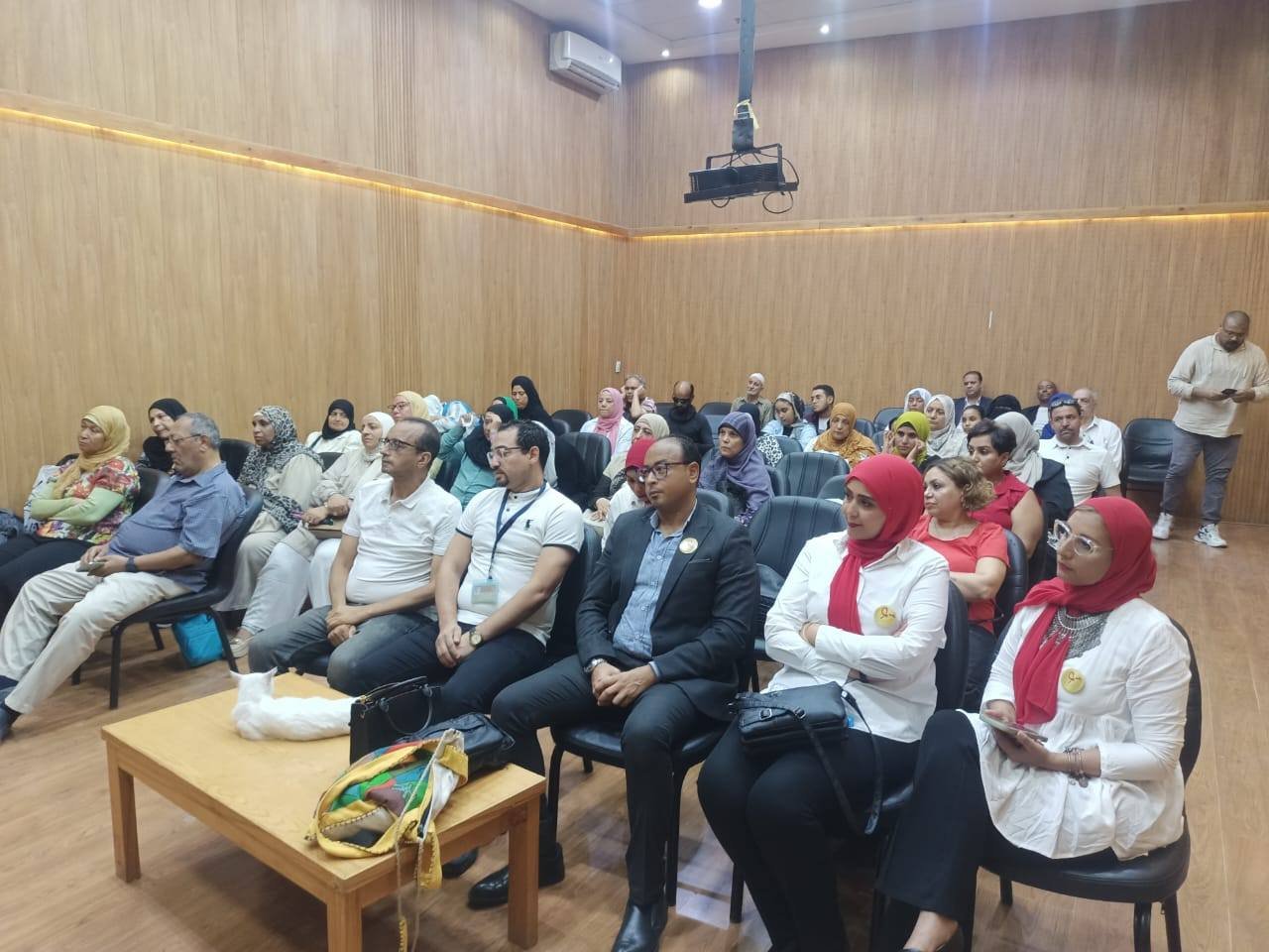 بالصور.. ديوان الشظايا 